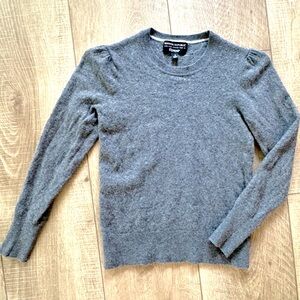 Women’s Wool Cashmere Pull Over Crew Neck Gray Sweater Size S Academia Old Money